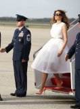 melania-easter-dress-sold-out-518x700.jpg